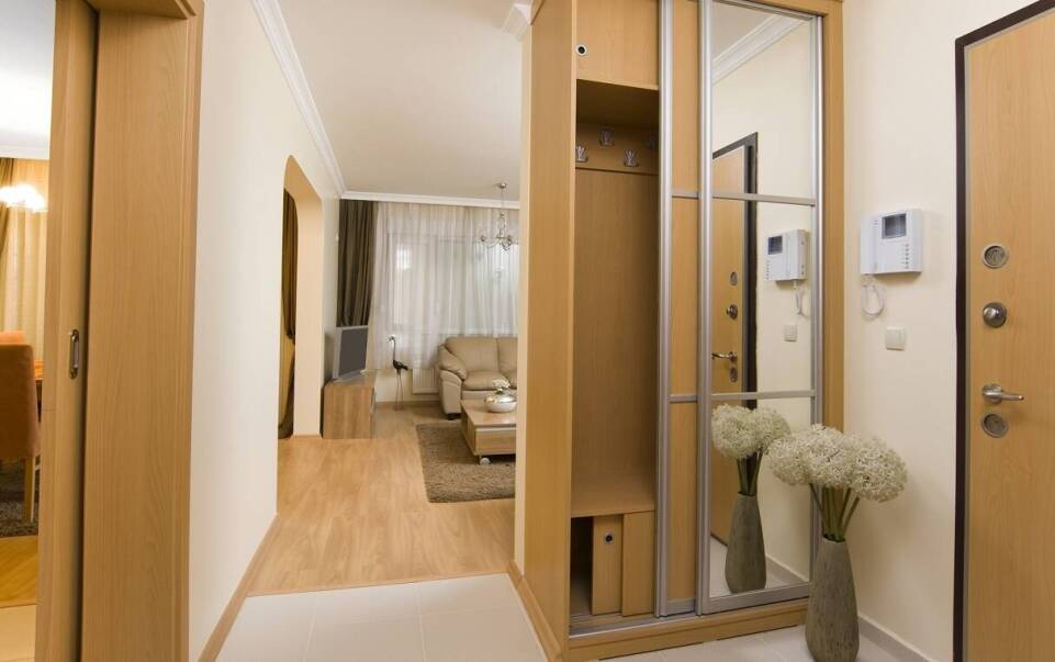 Czy meble na wymiar sprawdzą się w przedpokoju?