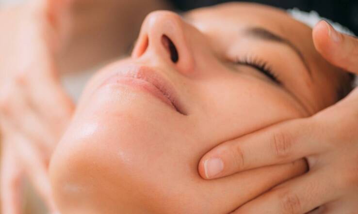 Przeciwwskazania do masażu kobido - kiedy należy unikać tego zabiegu?