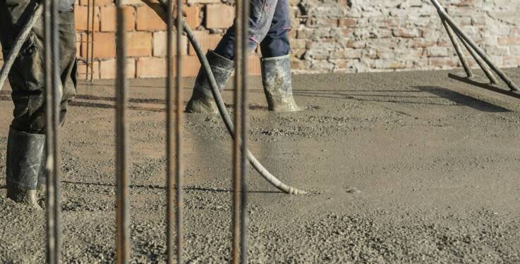 Kiedy warto zdecydować się na wylewkę z wykorzystaniem styrobetonu?
