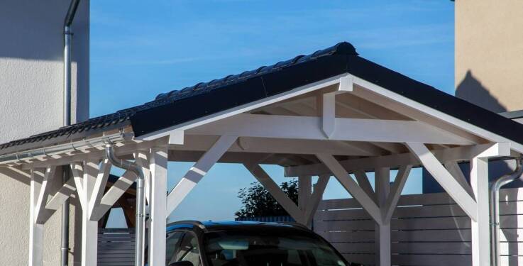 Jakie czynniki wpływają na cenę carportu fotowoltaicznego?