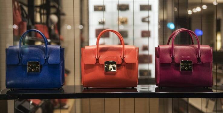 Jak wybrać idealną torebkę skórzaną i zadbać o jej trwałość?