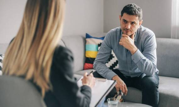 Terapia dla osób doświadczających zaburzeń lękowych: strategie radzenia sobie z lękiem