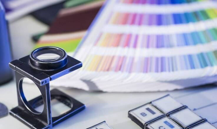 Drukowanie ulotek - jakie są najważniejsze zasady tworzenia skutecznych materiałów promocyjnych?