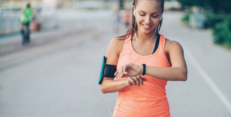Akcesoria do biegania – jakie gadżety warto mieć podczas treningów?