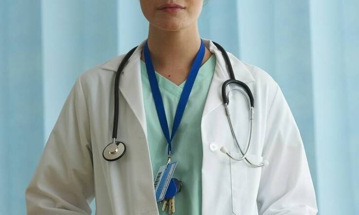Dlaczego warto wybrać polskiego producenta odzieży medycznej?
