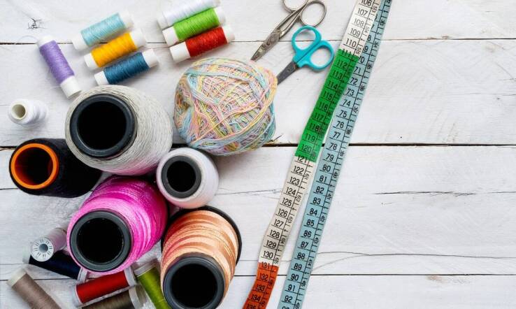 Trendy w dodatkach krawieckich - co jest modne w tym sezonie?