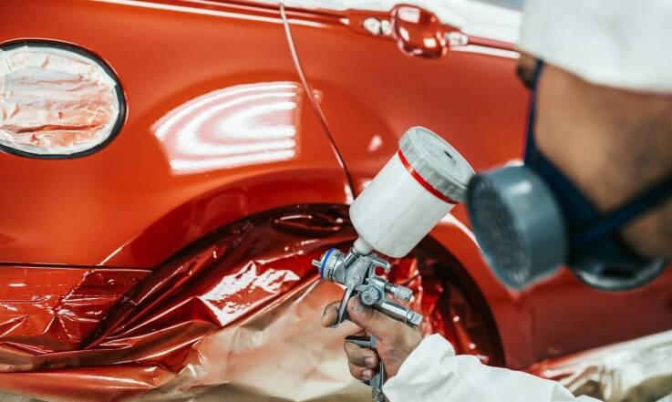 Jak przebiega malowanie zacisków hamulcowych?