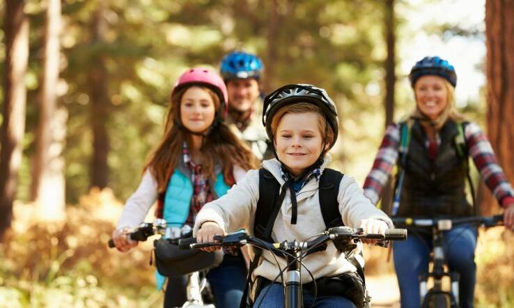 Jak zaplanować trasę rowerową dla całej rodziny?