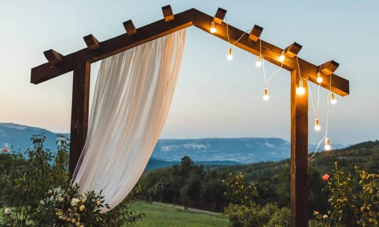 Dekoracje sali weselnej w stylu boho - pomysły i inspiracje