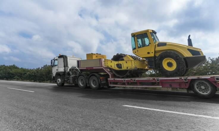 Kluczowe wyzwania w transporcie dużych gabarytów – co warto wiedzieć?