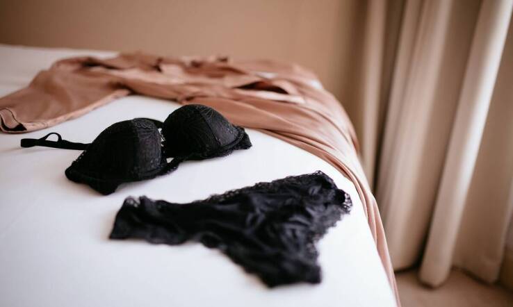 Biustonosze rumia a moda plus size: Gdzie znaleźć idealne dopasowanie?