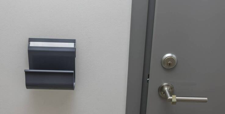 Metalowe skrzynki na kluczyk – estetyka i funkcjonalność w jednym