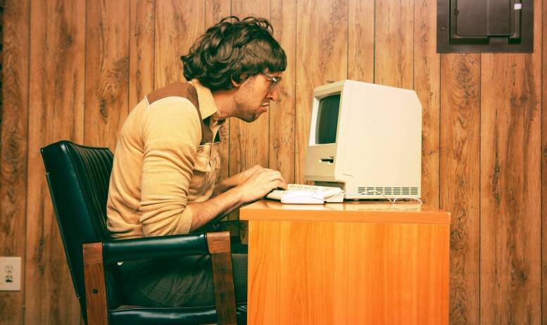 Systemy operacyjne dla firm – jak wybrać odpowiednie rozwiązanie?