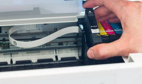 Dlaczego tusze do drukarek Brother to doskonały wybór dla Twojego biura?