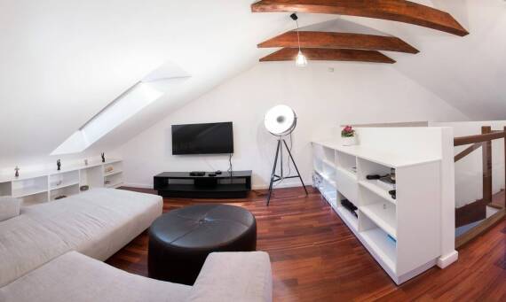 Adaptacja poddasza - przekształcanie nieużytkowej przestrzeni w przytulne wnętrze