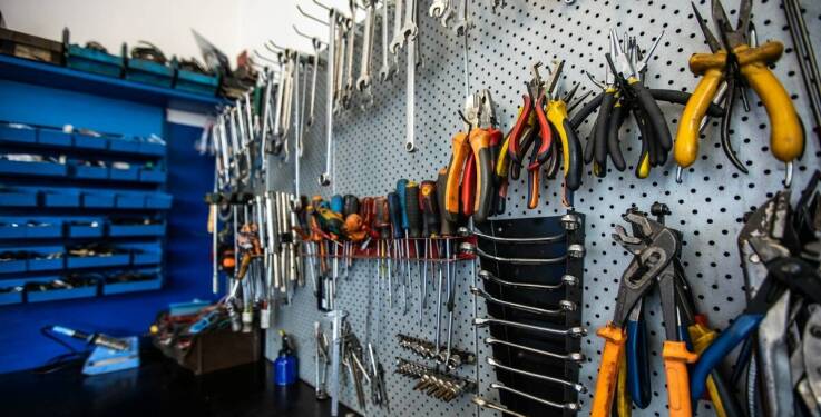 Wybór odpowiednich akcesoriów do zgrzewarek - na co zwrócić uwagę?