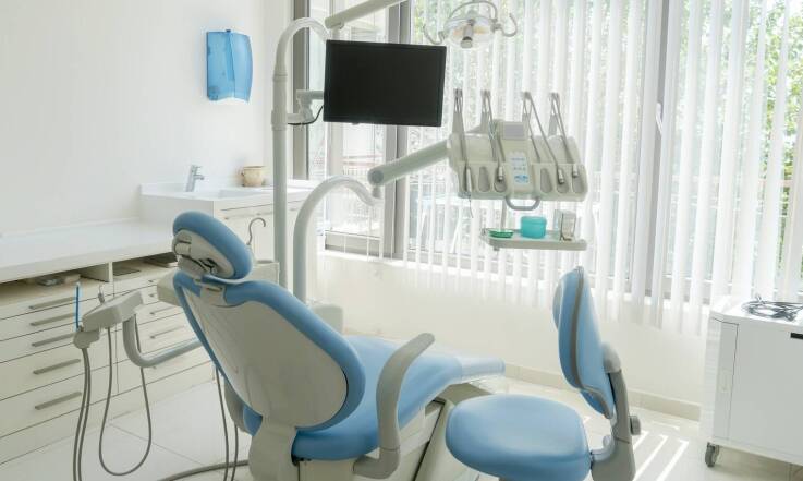 Optymalne terminy kontroli wewnętrznej gabinetu stomatologicznego - co ile i dlaczego?
