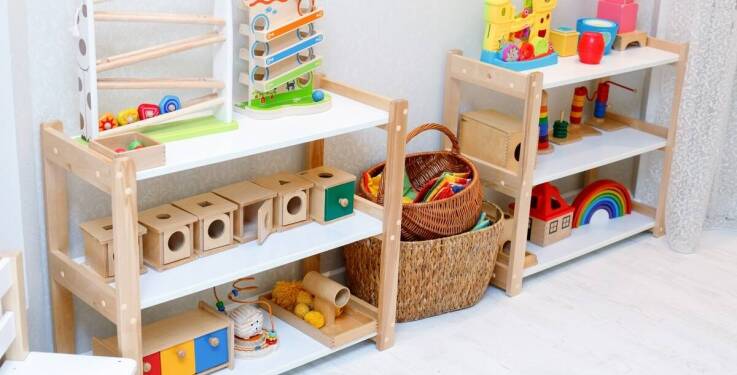 Lalka z włosami do czesania – idealna zabawa dla małych przyjaciółek