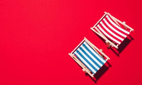 Leżak ogrodowy składany – idealne rozwiązanie dla małych przestrzeni