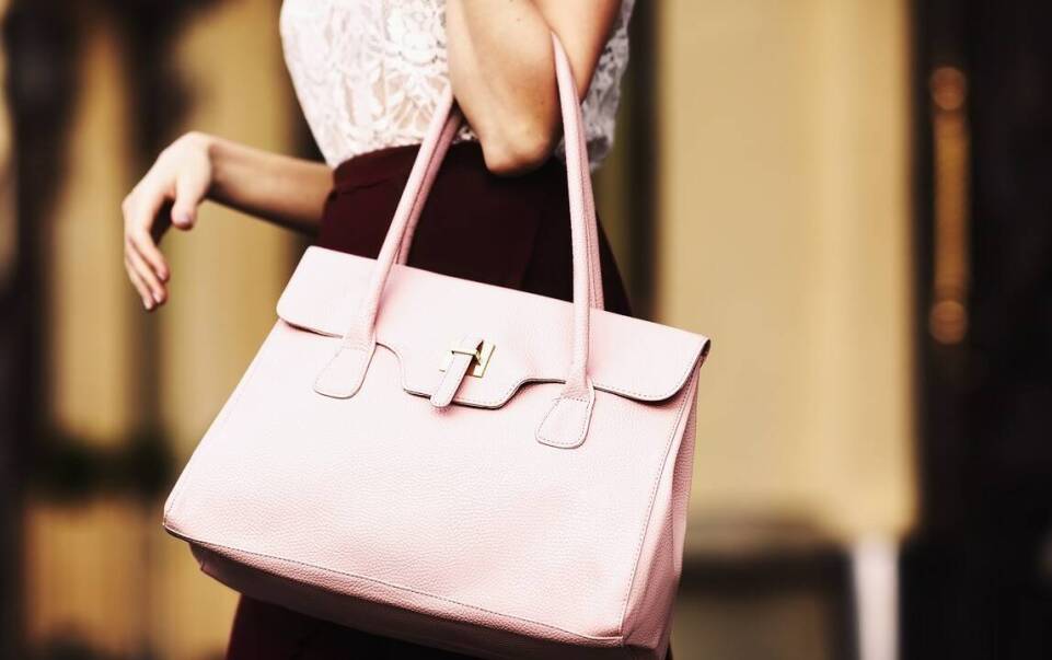 Włoska elegancja w codziennych stylizacjach - jak osiągnąć ten efekt?