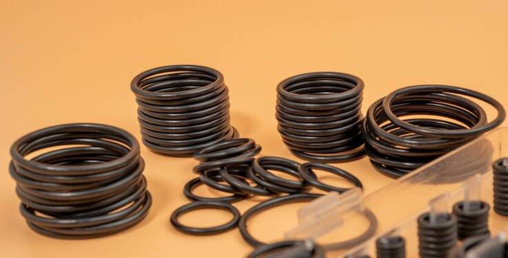 Tłumiki drgań w maszynach - jak poprawiają komfort pracy?