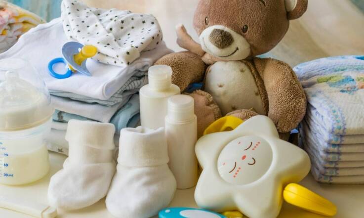 Jak stworzyć kompletną wyprawkę dla niemowlaka - lista niezbędnych rzeczy