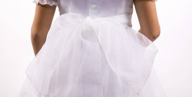 Dla kogo idealnym wyborem będzie sukienka z baskinką?