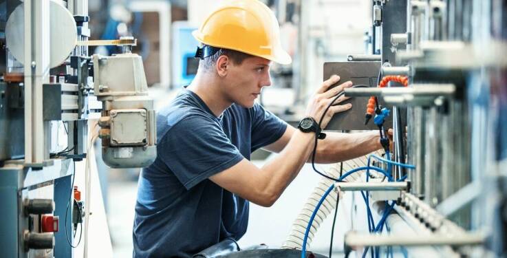 Optymalizacja procesu montażu wiązek elektrycznych – jak to osiągnąć?