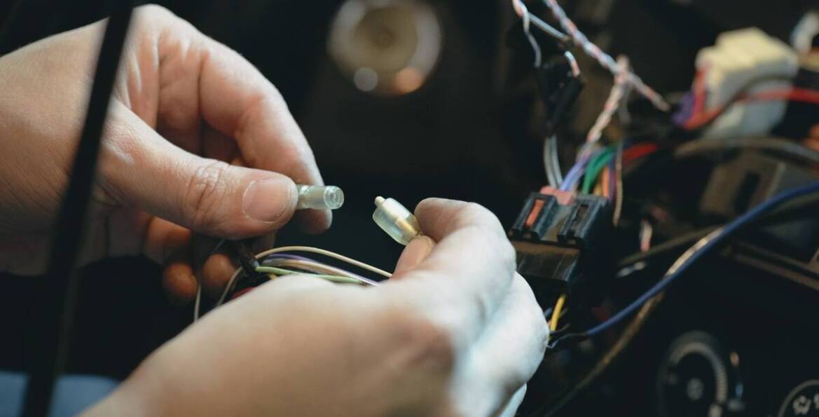 Jakie komponenty systemu audio warto wymienić w Citroenie?