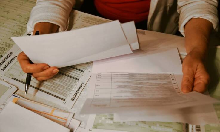 Rola faktury za usługi remontowe w procesie rozliczeń między inwestorami a wykonawcami