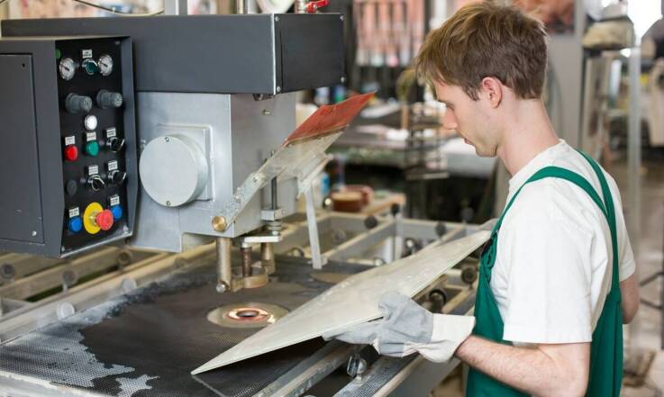 W jaki sposób manipulatory podciśnieniowe zwiększają bezpieczeństwo pracy?