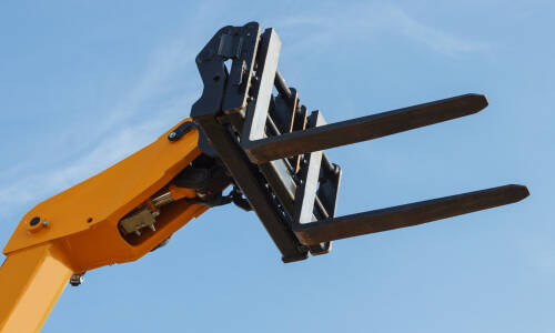 Części do wózka widłowego – skąd je wziąć? 