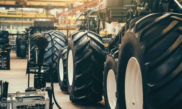 Jakie są najnowsze trendy w branży wulkanizacyjnej dla maszyn rolniczych?