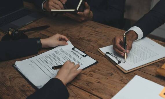 Rola doradcy prawnego w procesie fuzji przedsiębiorstw – kluczowe aspekty