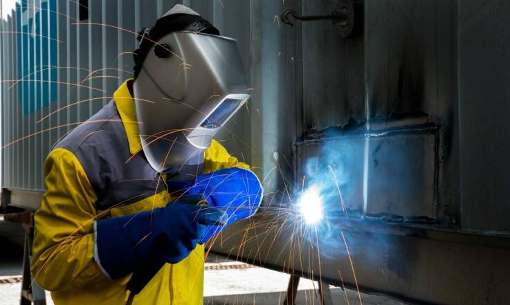 Na czym polega spawanie rur kwasowych?