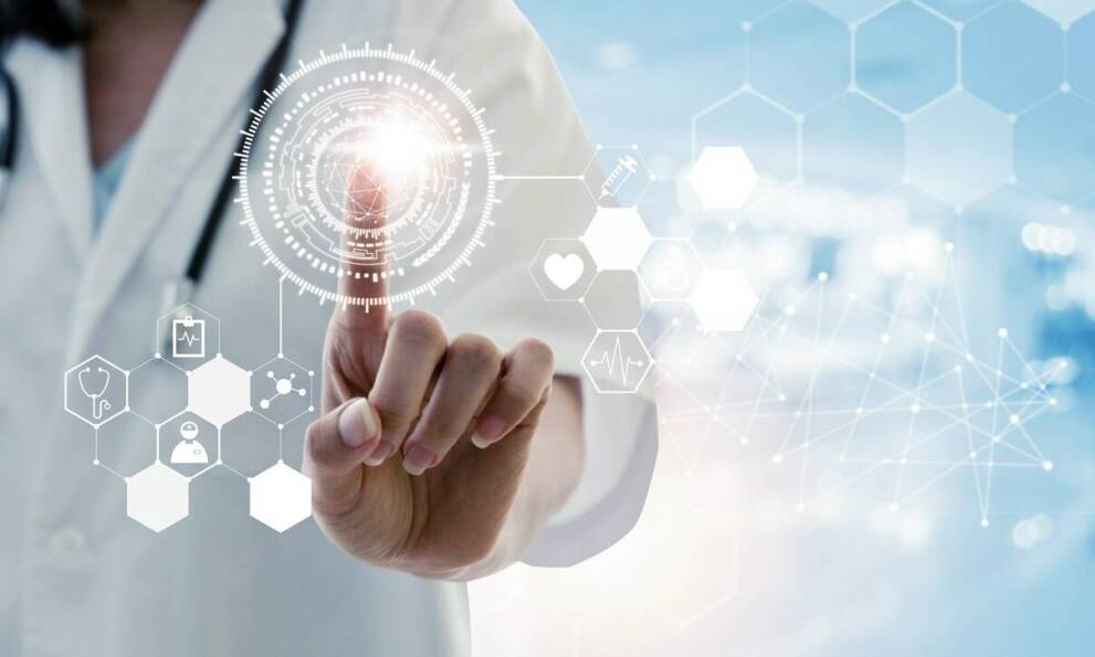 Jak nowoczesne technologie poprawiają efektywność placówek medycznych?