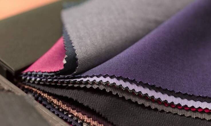 Jak dobrać odpowiedni kolor krawatu do typu urody?