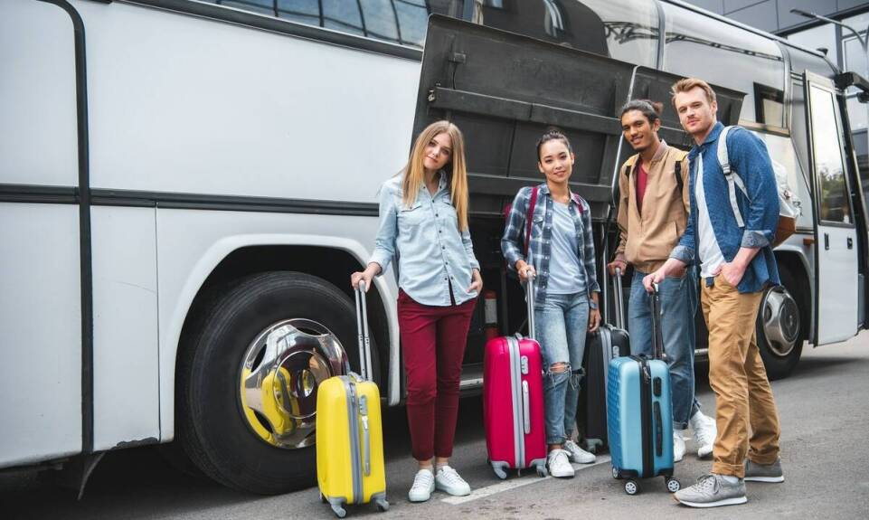Jak wygląda proces transferu na lotnisko Heathrow z parkingu?