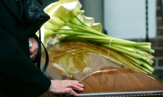 Przewóz zmarłych: co warto wiedzieć przed skorzystaniem z usług pogrzebowych w Katowicach?