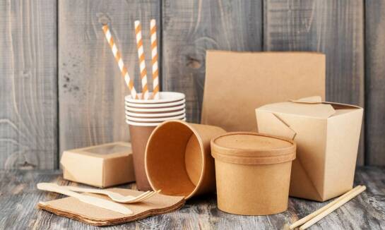 Ekologiczne akcesoria do pakowania - co oferują nowoczesne rozwiązania?