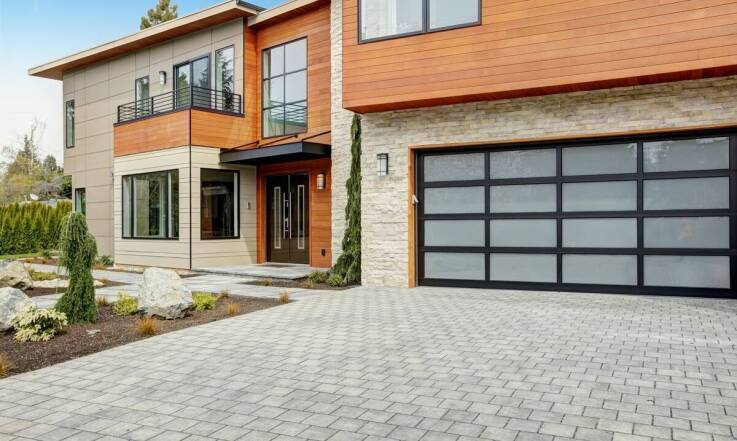 Jakie są ciekawe oferty bram garażowych na rynku?