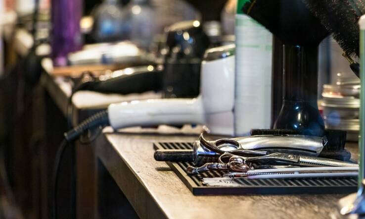 W jaki sposób ręczniki fizelinowe mogą wpłynąć na efektywność pracy w salonie?