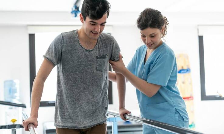 Wsparcie psychiczne w procesie rehabilitacji po urazach – dlaczego jest ważne?