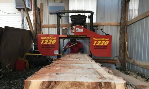 Jak sfinansować maszyny do obróbki drewna? Przewodnik po leasingu dla przedsiębiorców