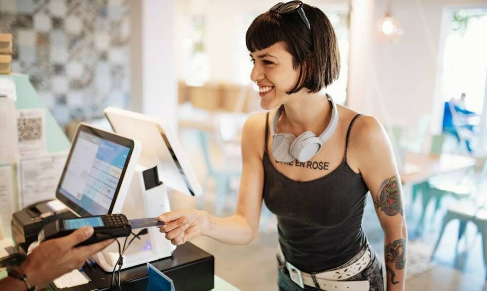 Kasy fiskalne a systemy POS – co je łączy?