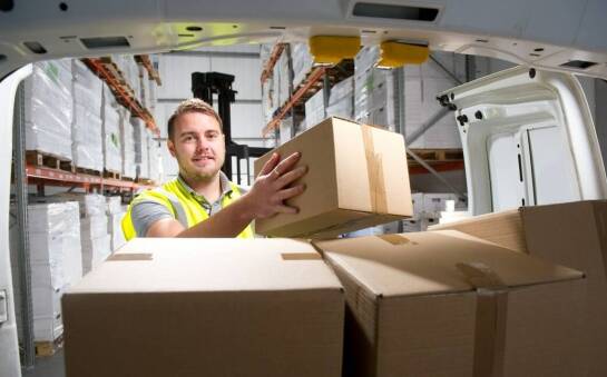 Jak usługi fulfilment wpływają na doświadczenia zakupowe klientów online?