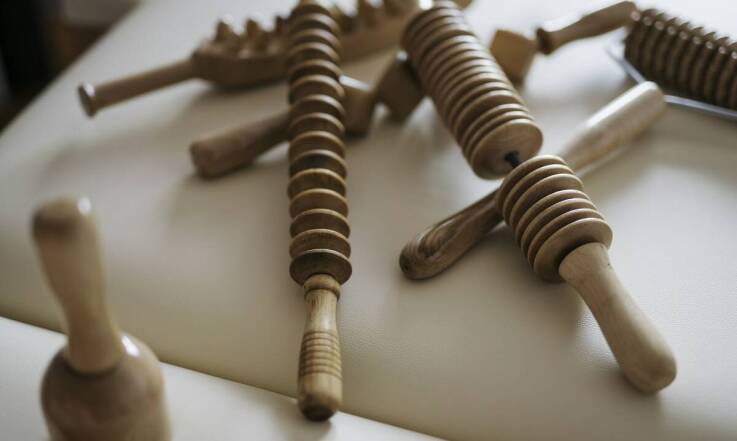 Jakie akcesoria do ruskiej bani warto mieć, aby zwiększyć komfort użytkowania?