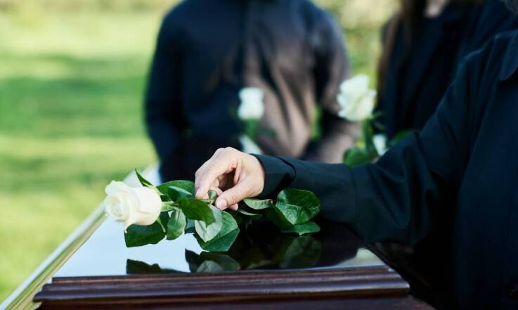 Jakie formalności należy załatwić przed pogrzebem w Gdyni?