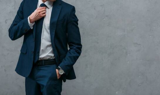 Czym charakteryzuje się perfekcyjne uszycie garnituru?