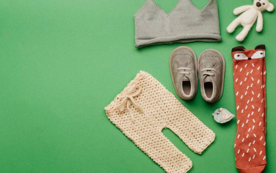 Polskie ubranka dla dzieci na specjalne okazje – co wybrać na chrzciny czy urodziny?